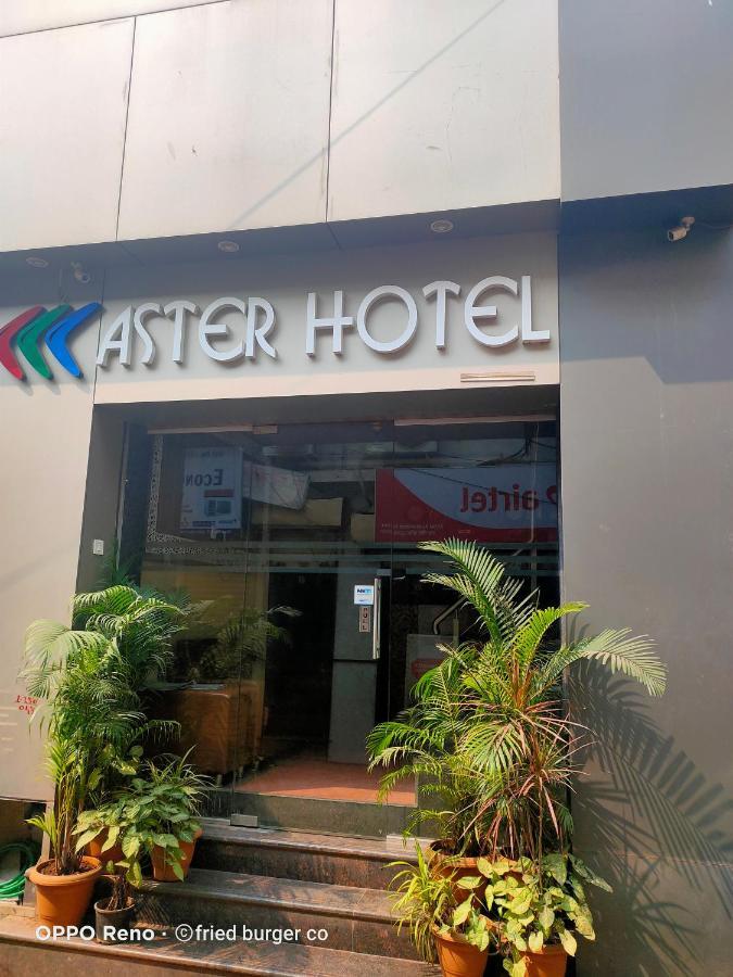 Aster Hotel Near Mumbai Airport Екстер'єр фото