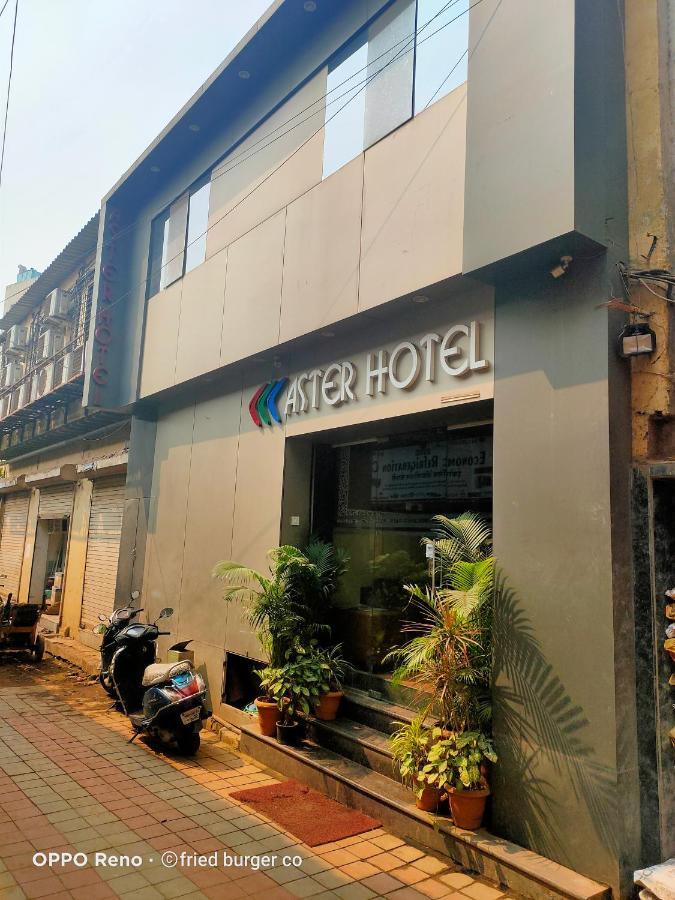 Aster Hotel Near Mumbai Airport Екстер'єр фото